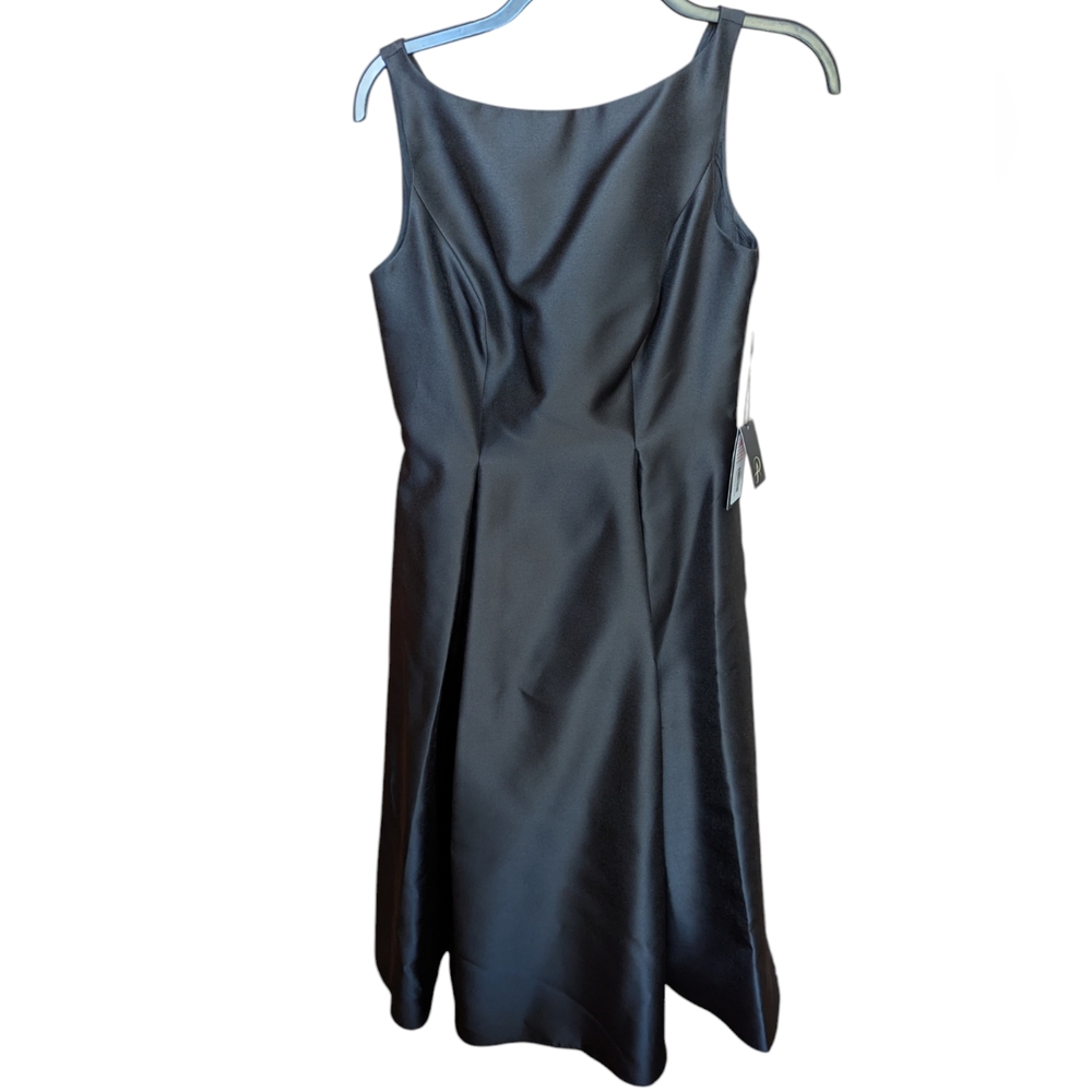 Adrianna Papell Sleeveless Tea Length Dress Back Sz 2 NWT